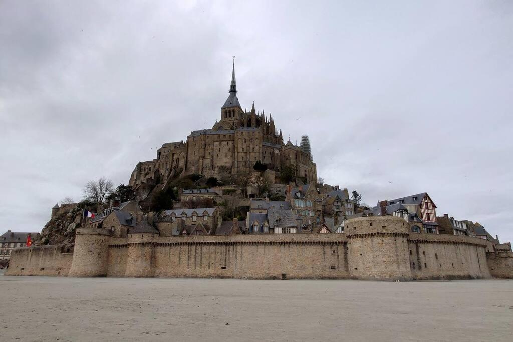 Gite La Mer, A La Campagne En Normandie, Proche Du Mont St Michel Lolif Екстер'єр фото